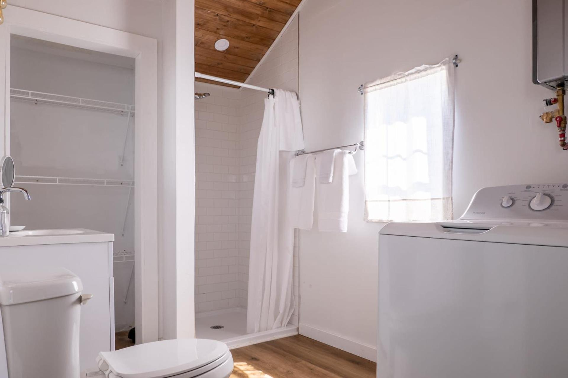 Cozy Cabin Near Ark! Adam And Eve'S Retreat Williamstown Εξωτερικό φωτογραφία
