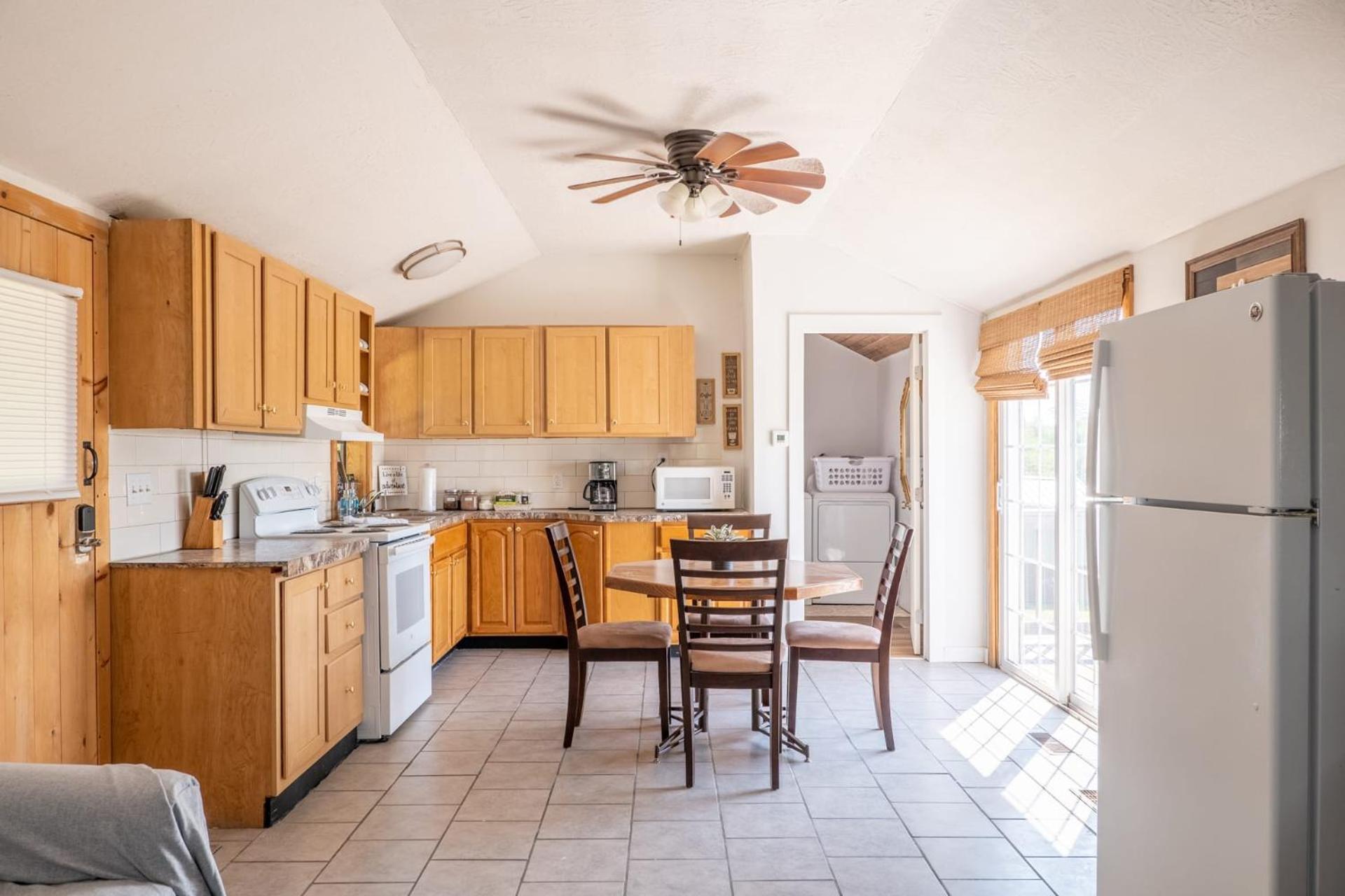 Cozy Cabin Near Ark! Adam And Eve'S Retreat Williamstown Εξωτερικό φωτογραφία